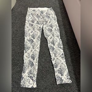 PINK snakeskin sport leggings